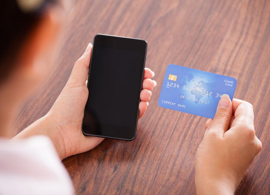 Почему банки блокируют за переводы самому себе и как этого избежать? Советы экономиста