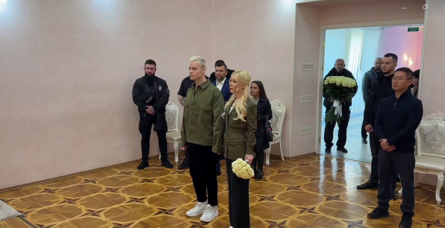 Shaman и Мизулина официально поженились. Как прошла свадьба и какие гости её посетили