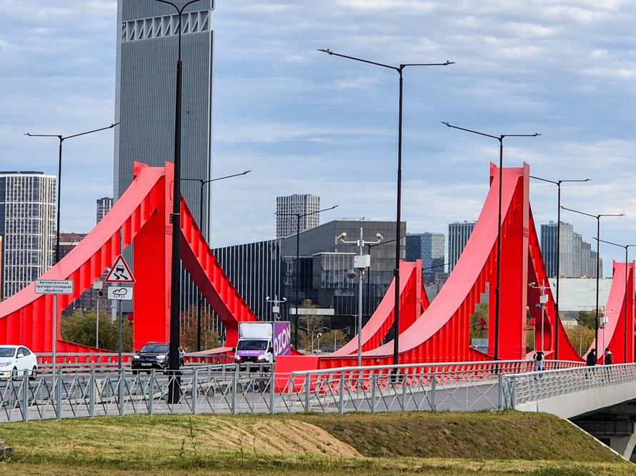 Вместо квартир — машины. Россиян по-новому начали обманывать по уже отработанной схеме