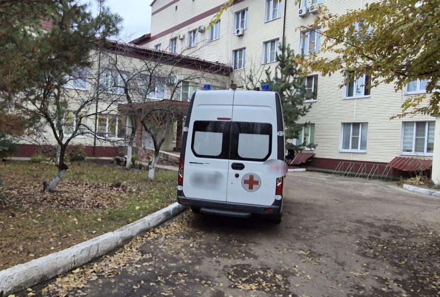 Огромный кусок сала застрял у россиянина прямо за гортанью. Как ему удалось выжить