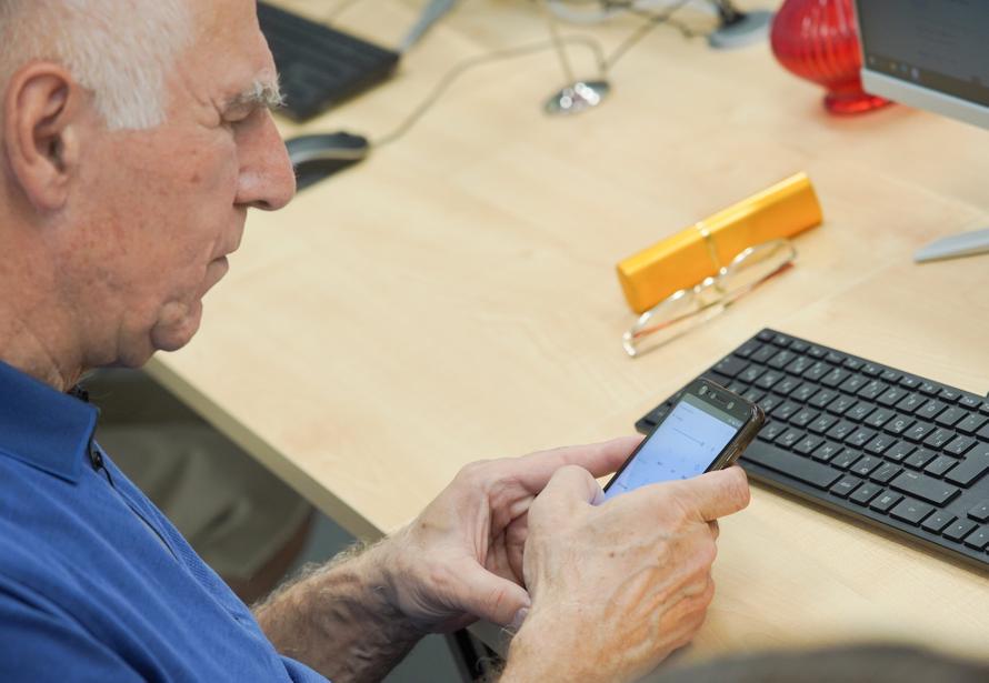 Кому из россиян ждать прибавки пенсии в декабре? Полный список с суммами