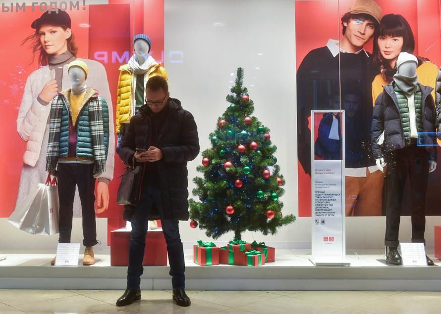 Интерес покупателей к скидкам и акциям в период осенних распродаж увеличивается в 12 раз. Что покупают