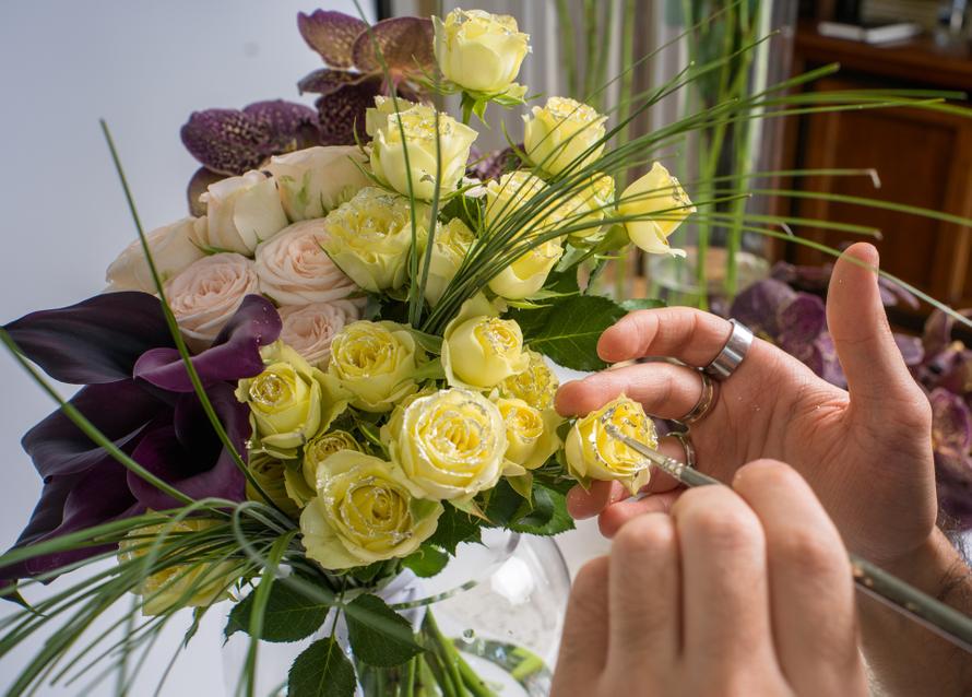 Голос ребёнка и не только. Россиян предупредили о схемах обмана накануне Дня матери