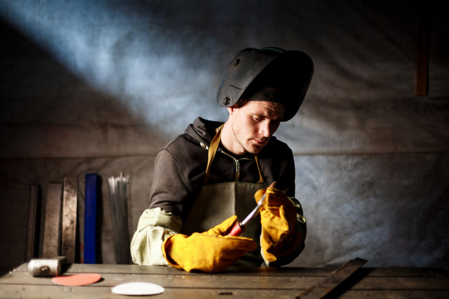 В правительстве назвали самые востребованные профессии будущего. И они не связаны с IT