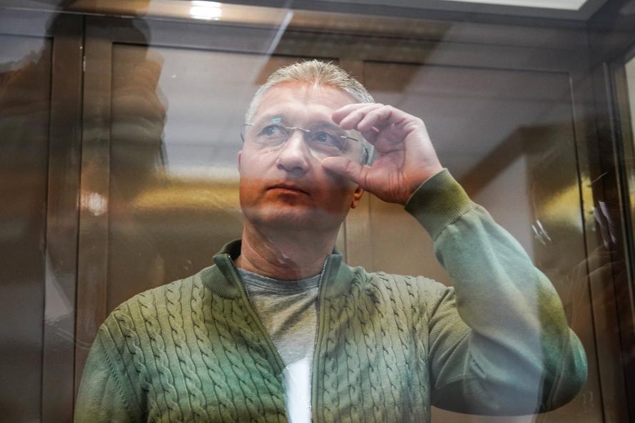 Бывший зам Шойгу заявил, что законно заработал свои миллиарды