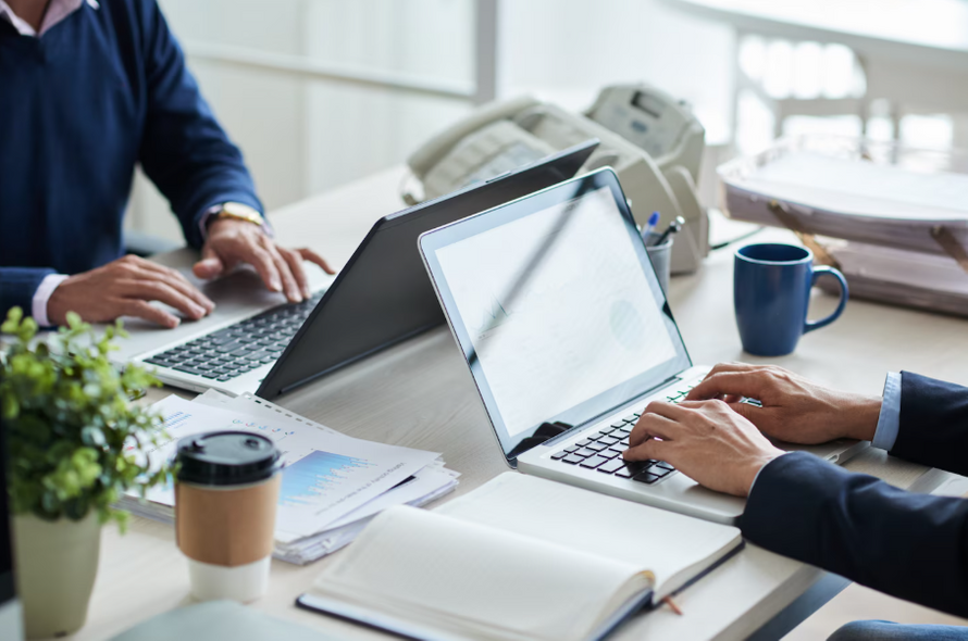 Норму сверхурочных для россиян могут удвоить. Что известно об инициативе