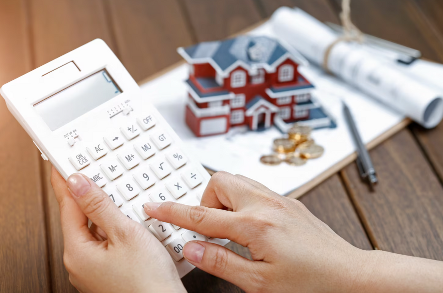 В России предложили снизить госпошлину для некоторых должников по ЖКУ. Зачем это нужно