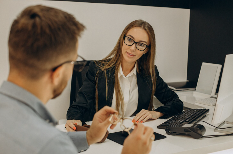 Штрафы для банков за нарушение прав клиентов увеличат. Что изменится