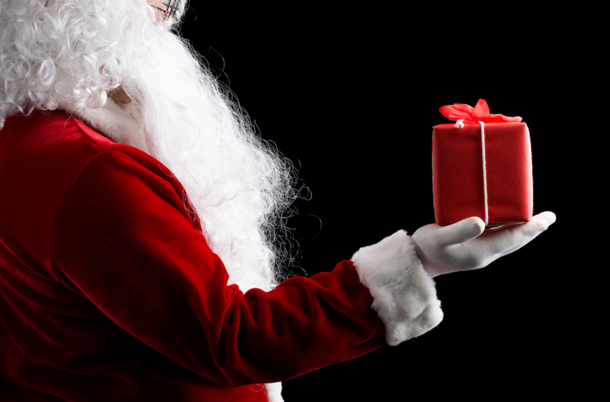 Как россиян обманывают с помощью «Тайного Санты». Новая схема мошенников
