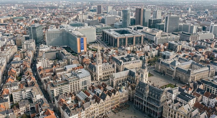 Moody's впервые за 15 лет понизило рейтинг Бельгии. Страна опустилась ниже уровня «двойного А»