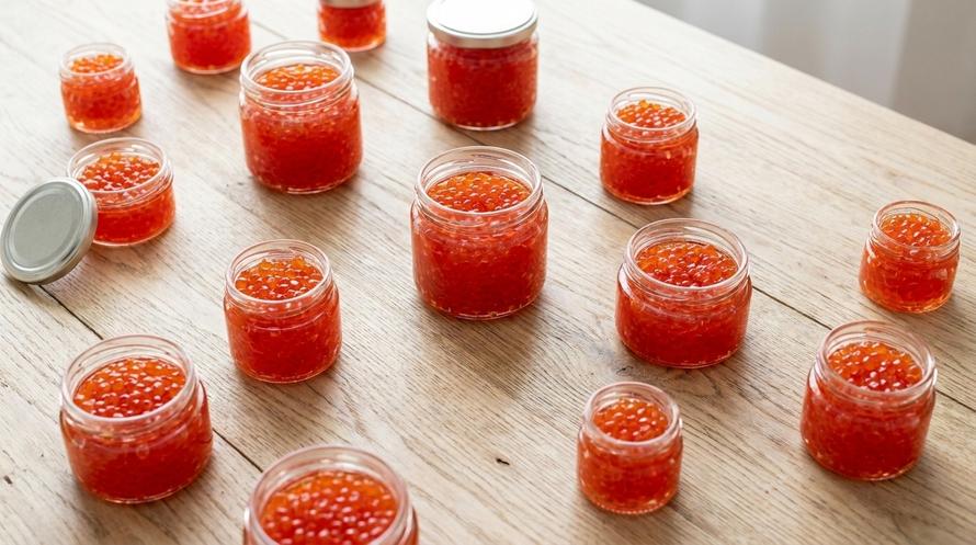 Красная икра подешевела на 15%. Что известно о ценах