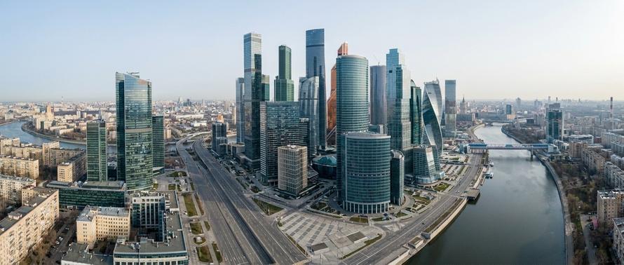 ВВП России упал впервые за три года. Что произошло с экономикой