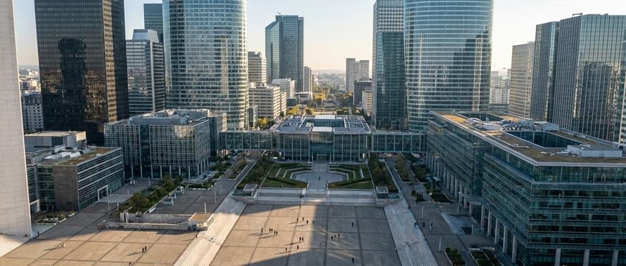 ВТБ присоединил Почта Банк и создал крупнейшую банковскую сеть в стране. Какой она стала