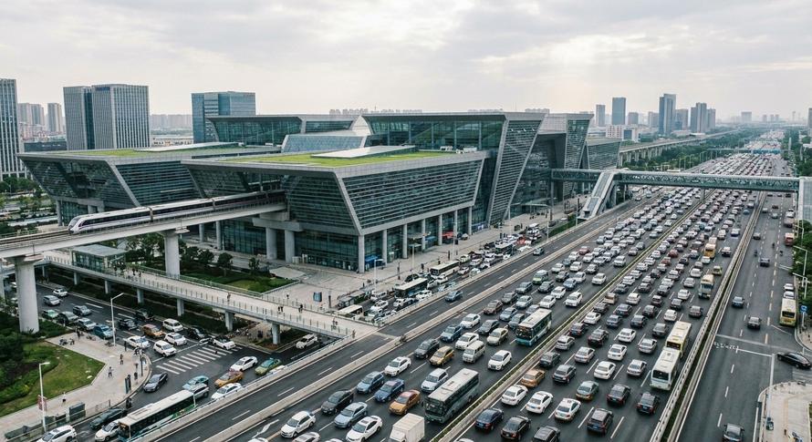 «Девяткино» достигло предела. Почему ТПУ в Мурино не решает проблему пробок