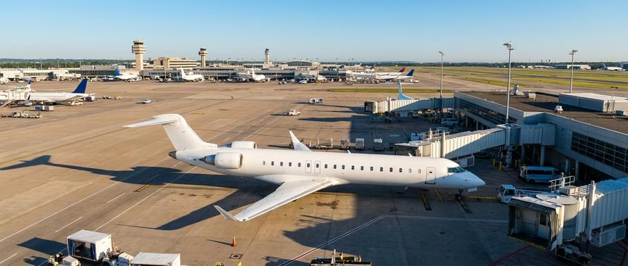 ОАК начала поставки импортозамещенных самолетов Ту-214. Они заменят Boeing 757