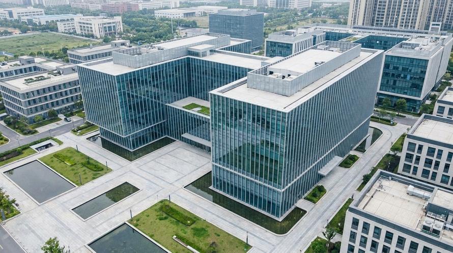 МФО выдали россиянам на 7% меньше займов. Что изменил Центробанк