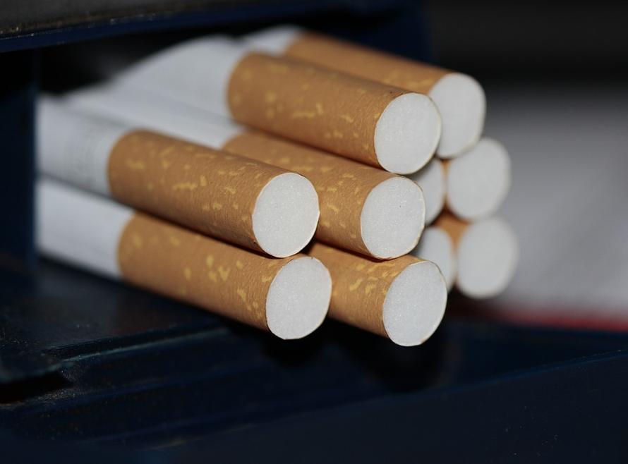 Табачная компания заплатит 10 млн долларов семье погибшей курильщицы